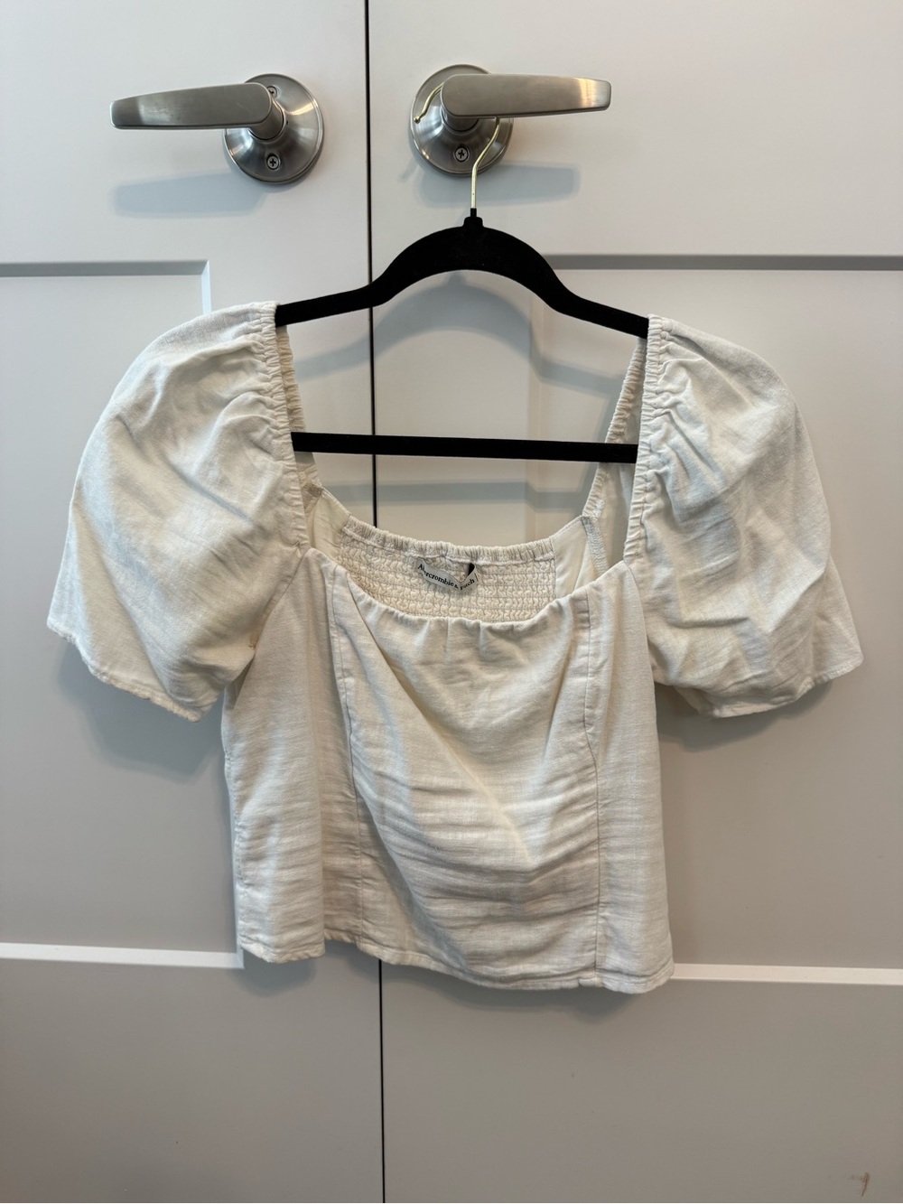 Abercrombie & Fitch White Puff-Sleeve Square Neck Crop Top